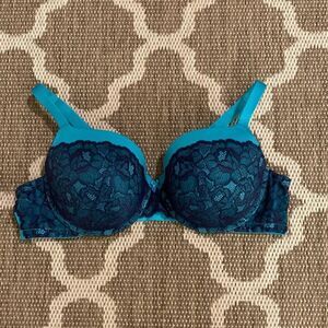 Torrid Bra size 44D